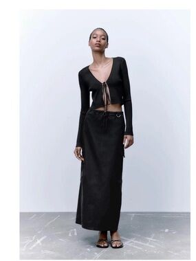 Zara Black Maxi cargo Skirt with Subtle Hardware please check measurements